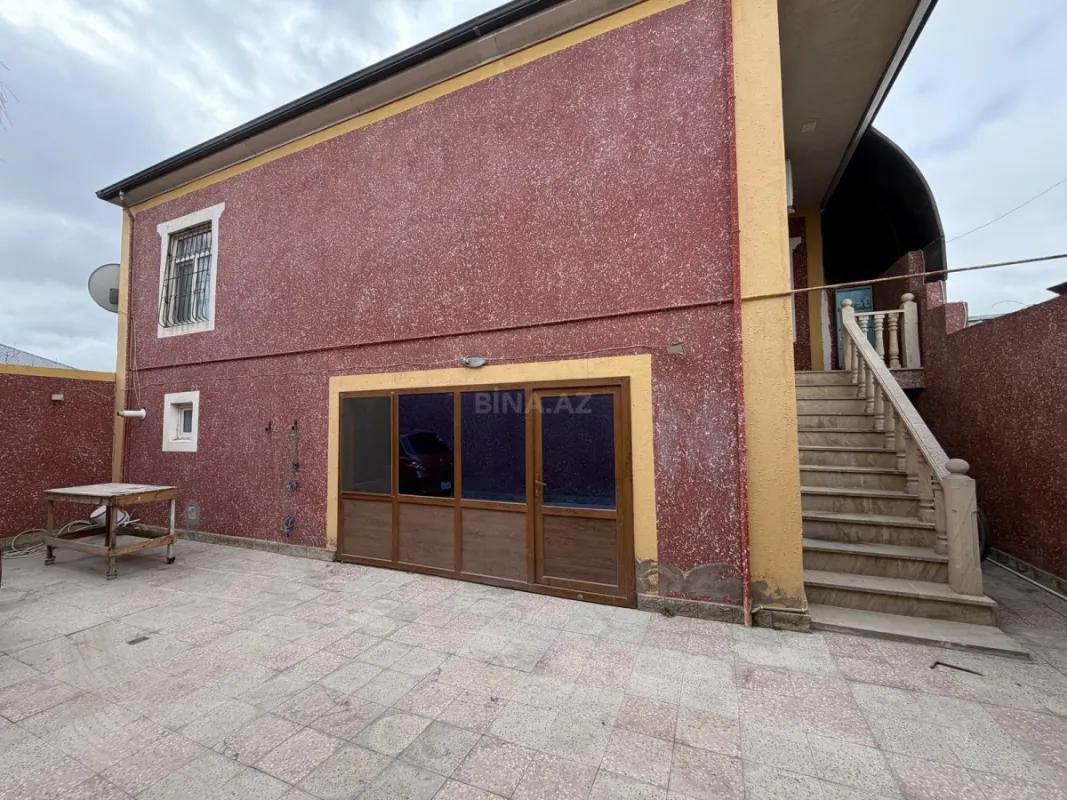 Satılır 7 otaqlı həyət evi 147 m²