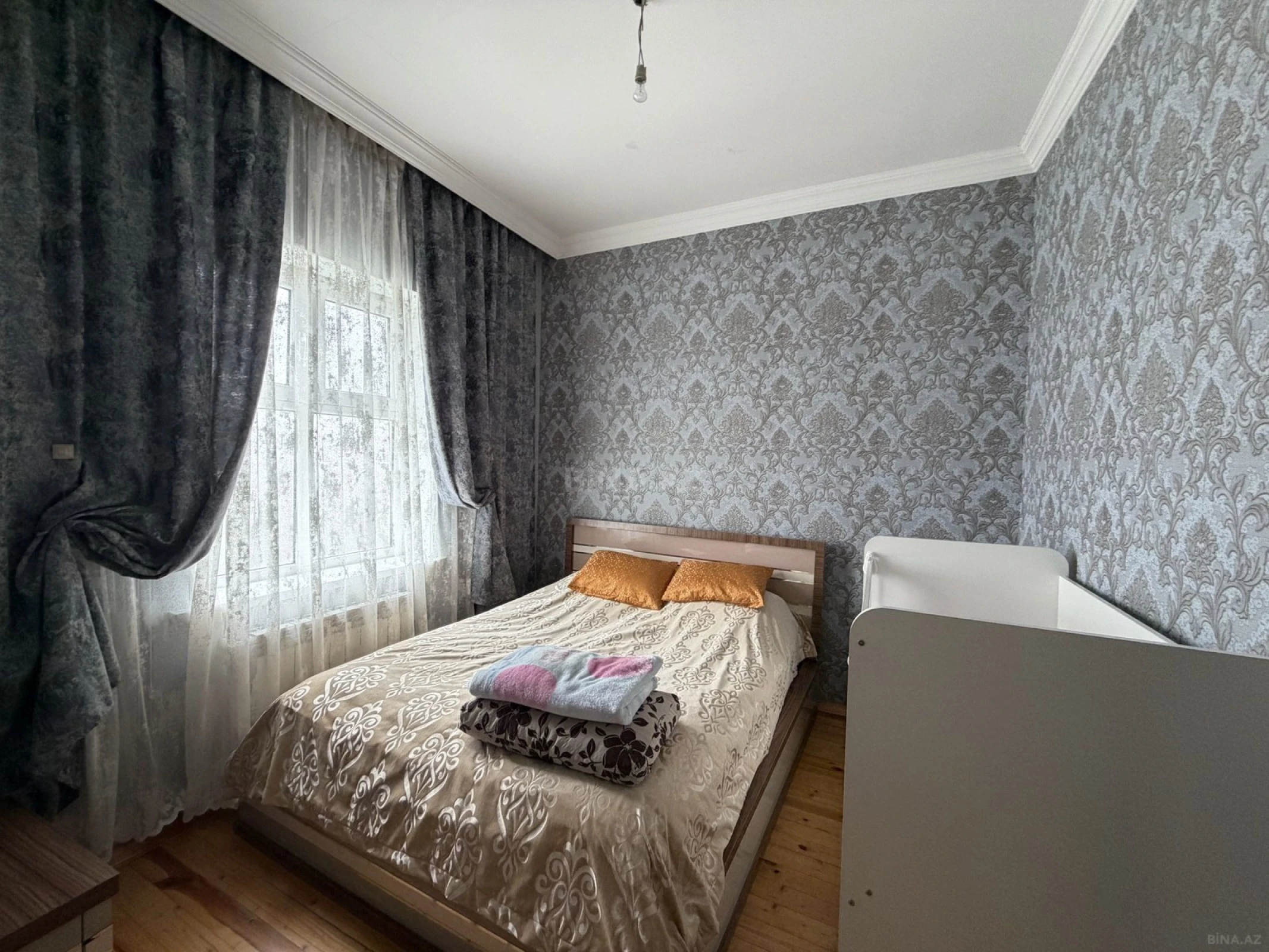Satılır 7 otaqlı həyət evi 147 m²