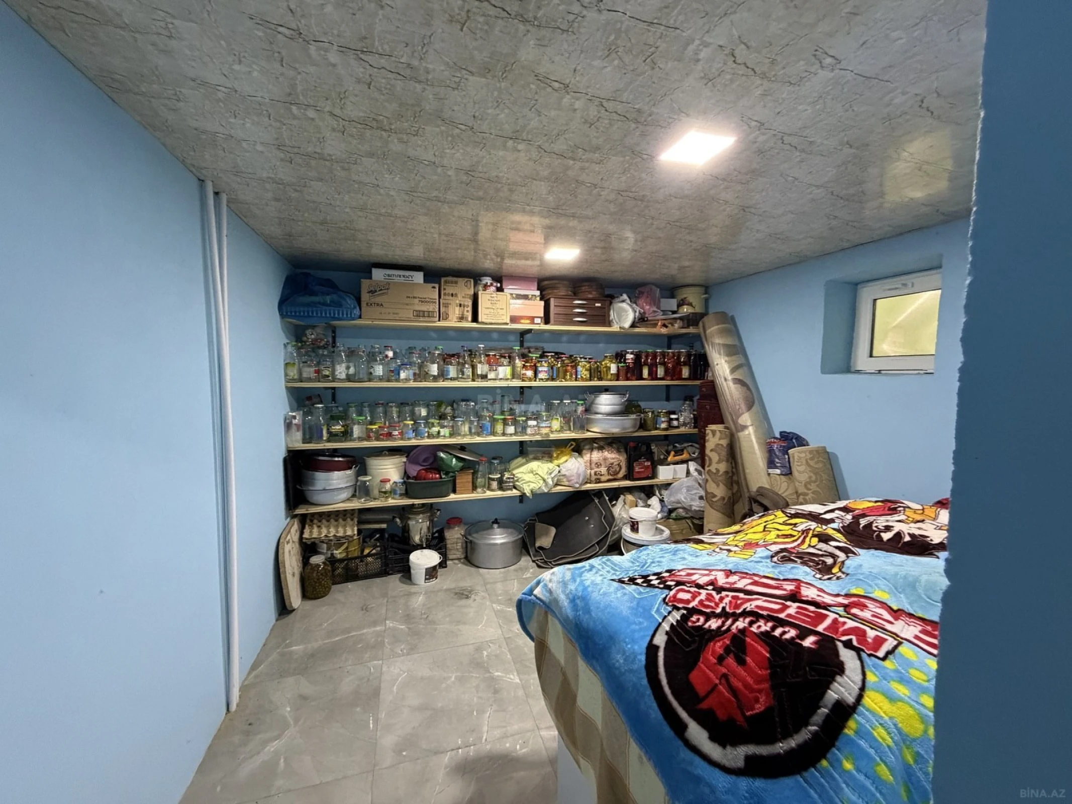 Satılır 7 otaqlı həyət evi 147 m²