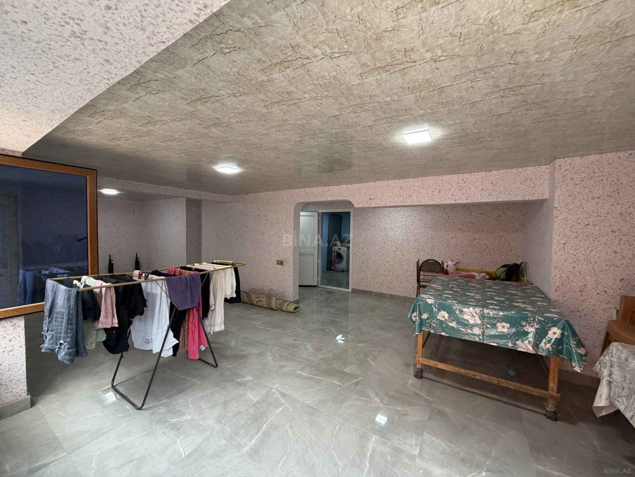 Satılır 7 otaqlı həyət evi 147 m²