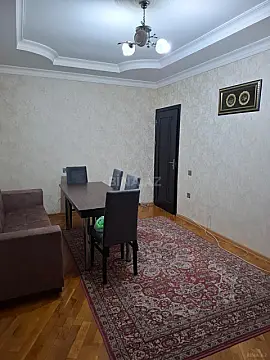 Kirayə verilir 3 otaqlı mənzil 80 m²