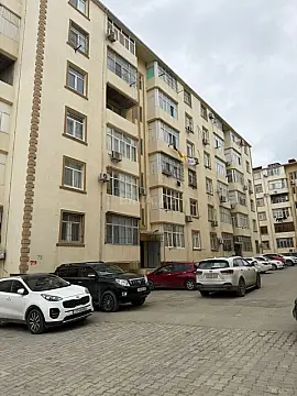 Satılır 2 otaqlı mənzil 57 m²