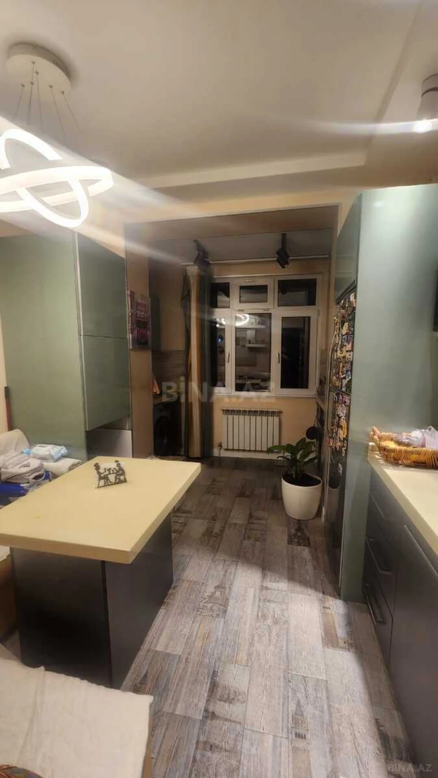 Satılır 2 otaqlı mənzil 60 m²