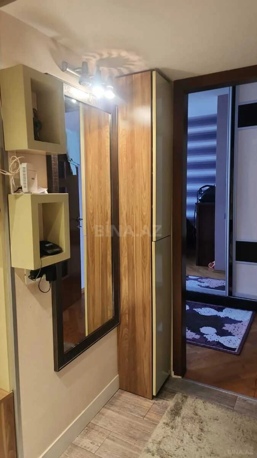 Satılır 2 otaqlı mənzil 60 m²