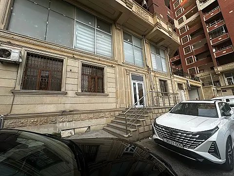 Kirayə verilir obyekt 150 m²