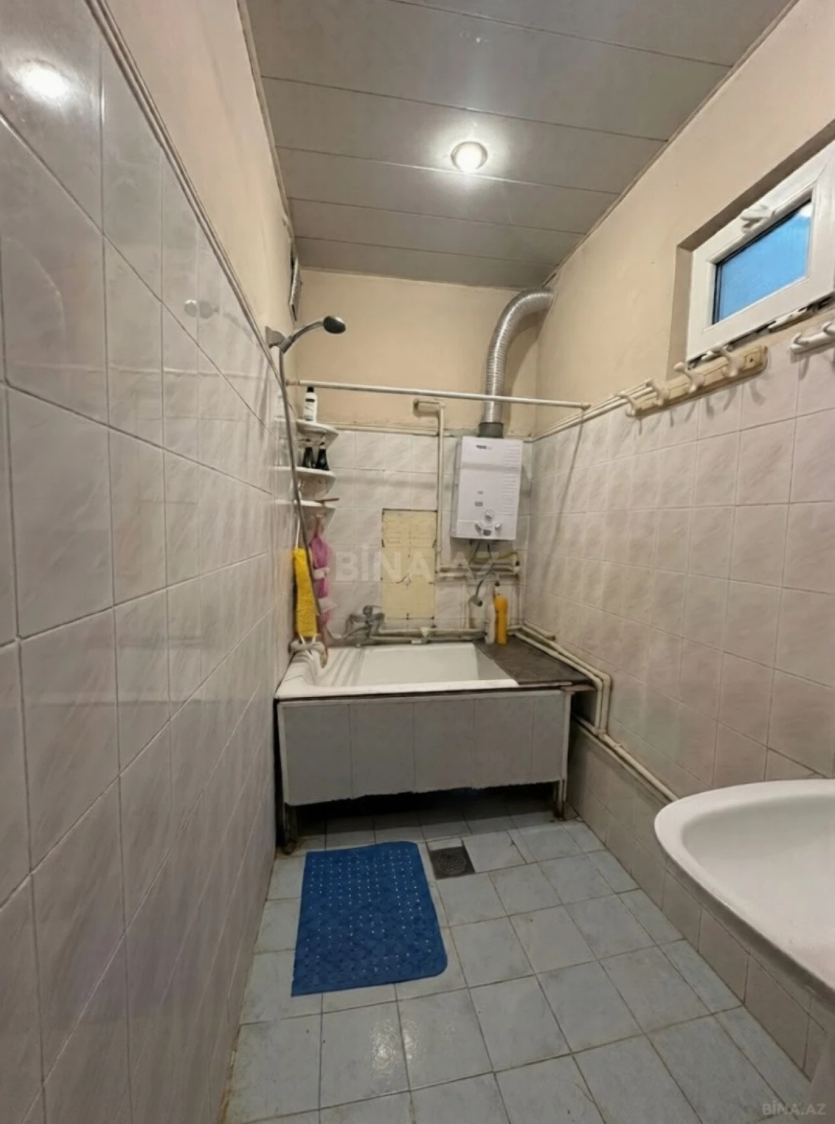 Satılır 5 otaqlı mənzil 125 m²