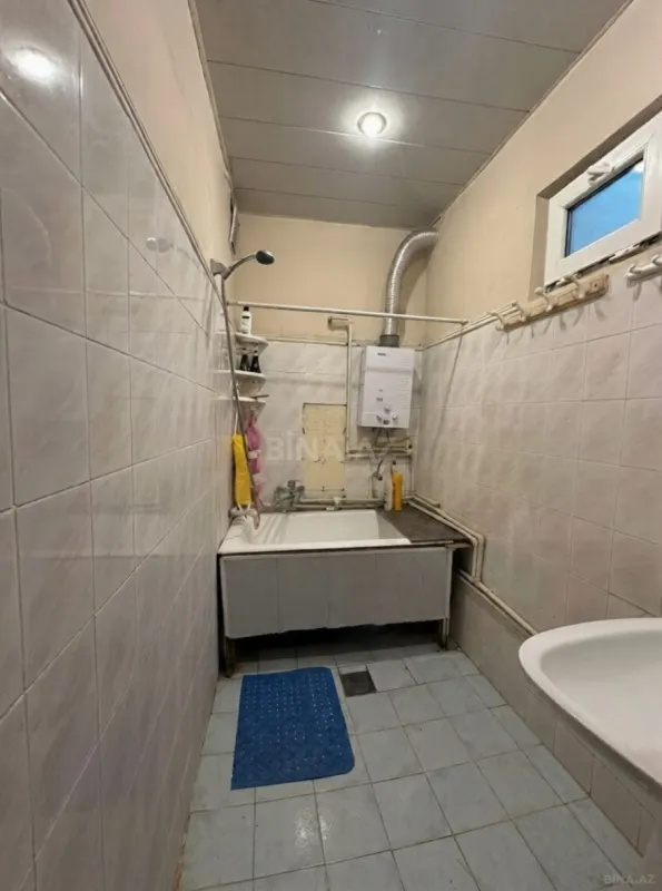 Satılır 5 otaqlı mənzil 125 m²