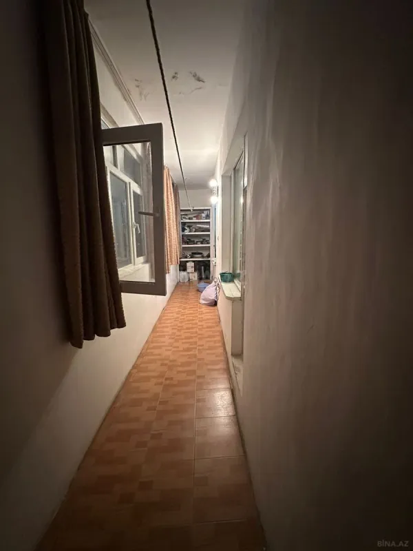 Satılır 5 otaqlı mənzil 125 m²