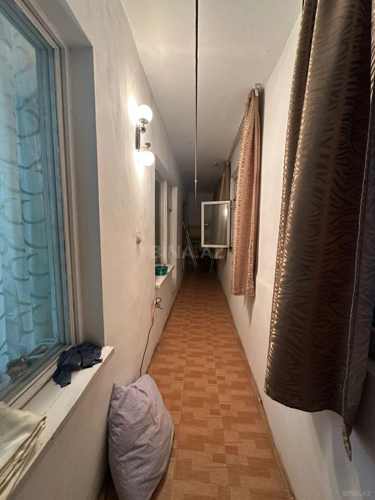 Satılır 5 otaqlı mənzil 125 m²