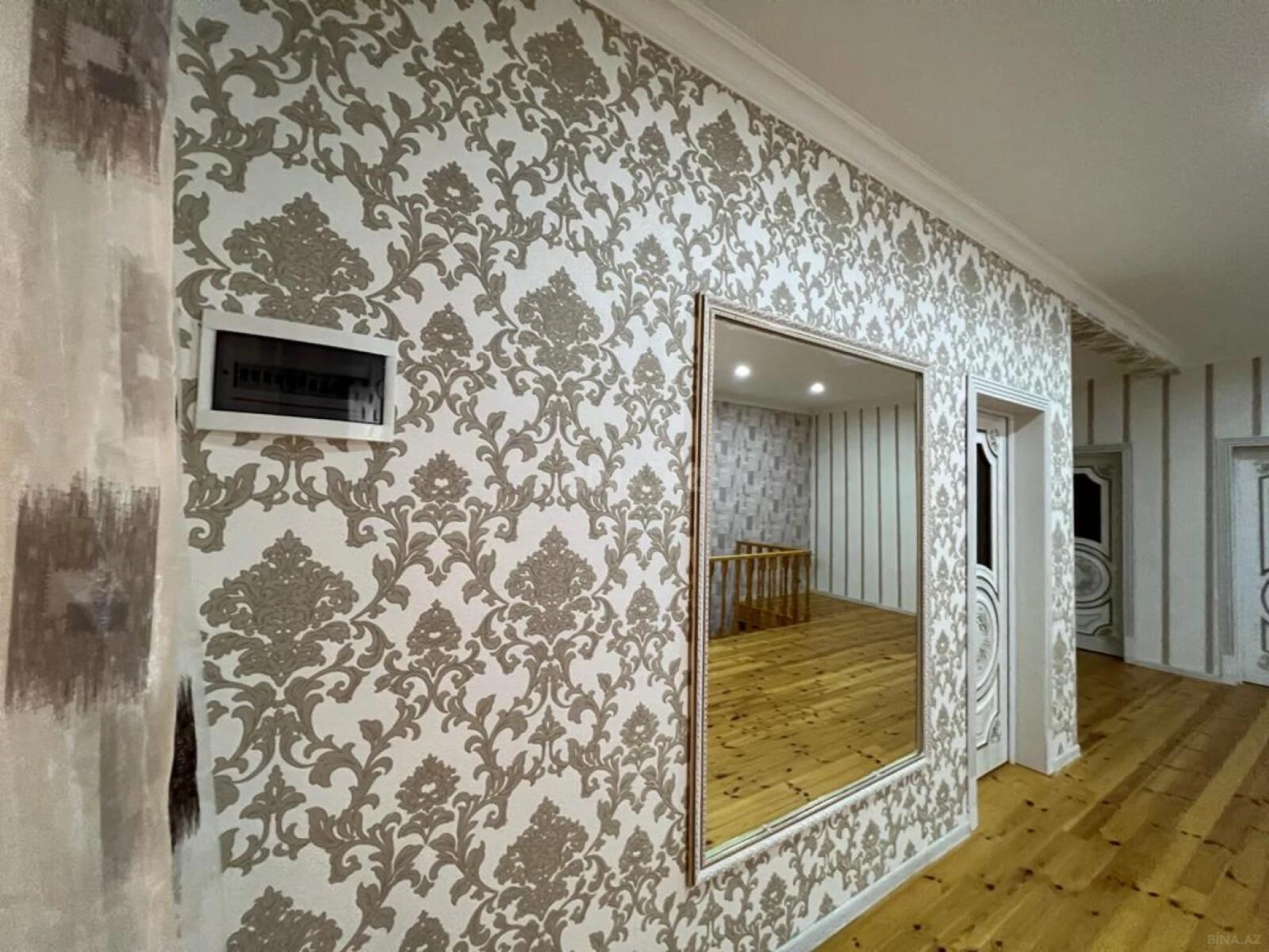 Satılır 4 otaqlı həyət evi 216 m²