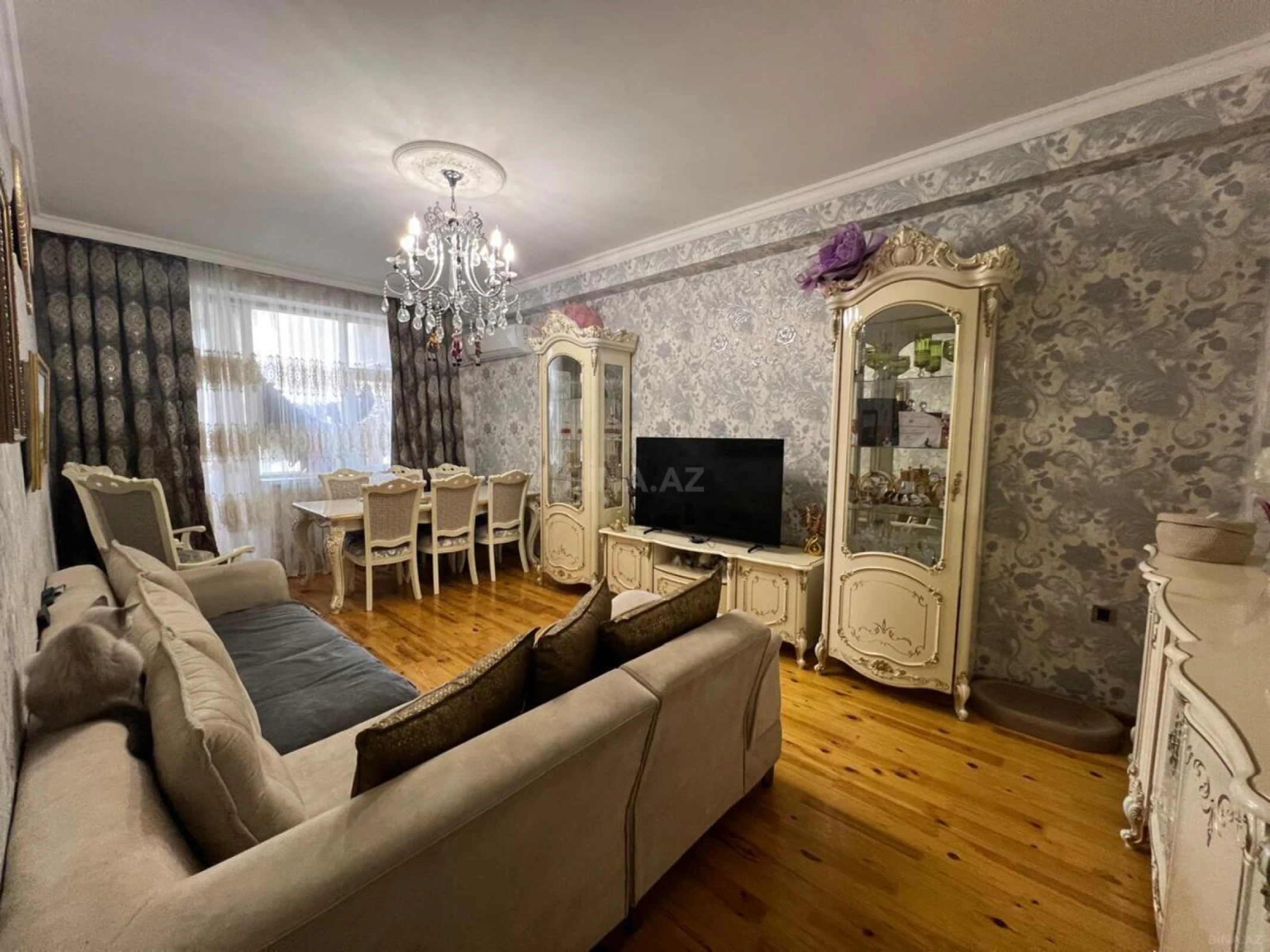 Satılır 3 otaqlı mənzil 96 m²