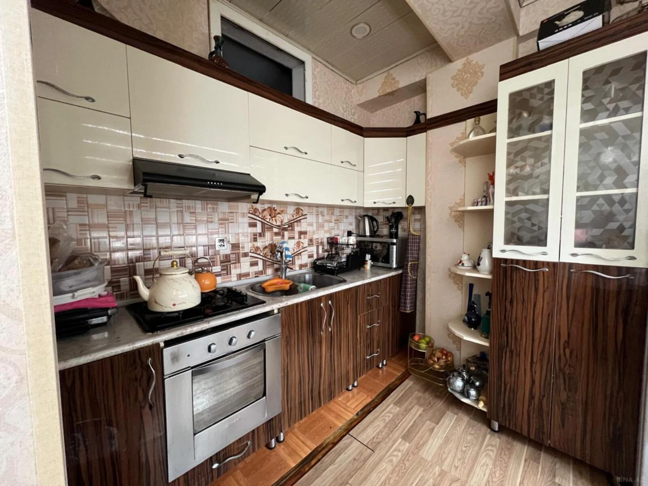 Satılır 3 otaqlı mənzil 96 m²