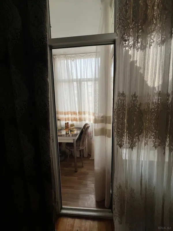 Satılır 3 otaqlı mənzil 96 m²