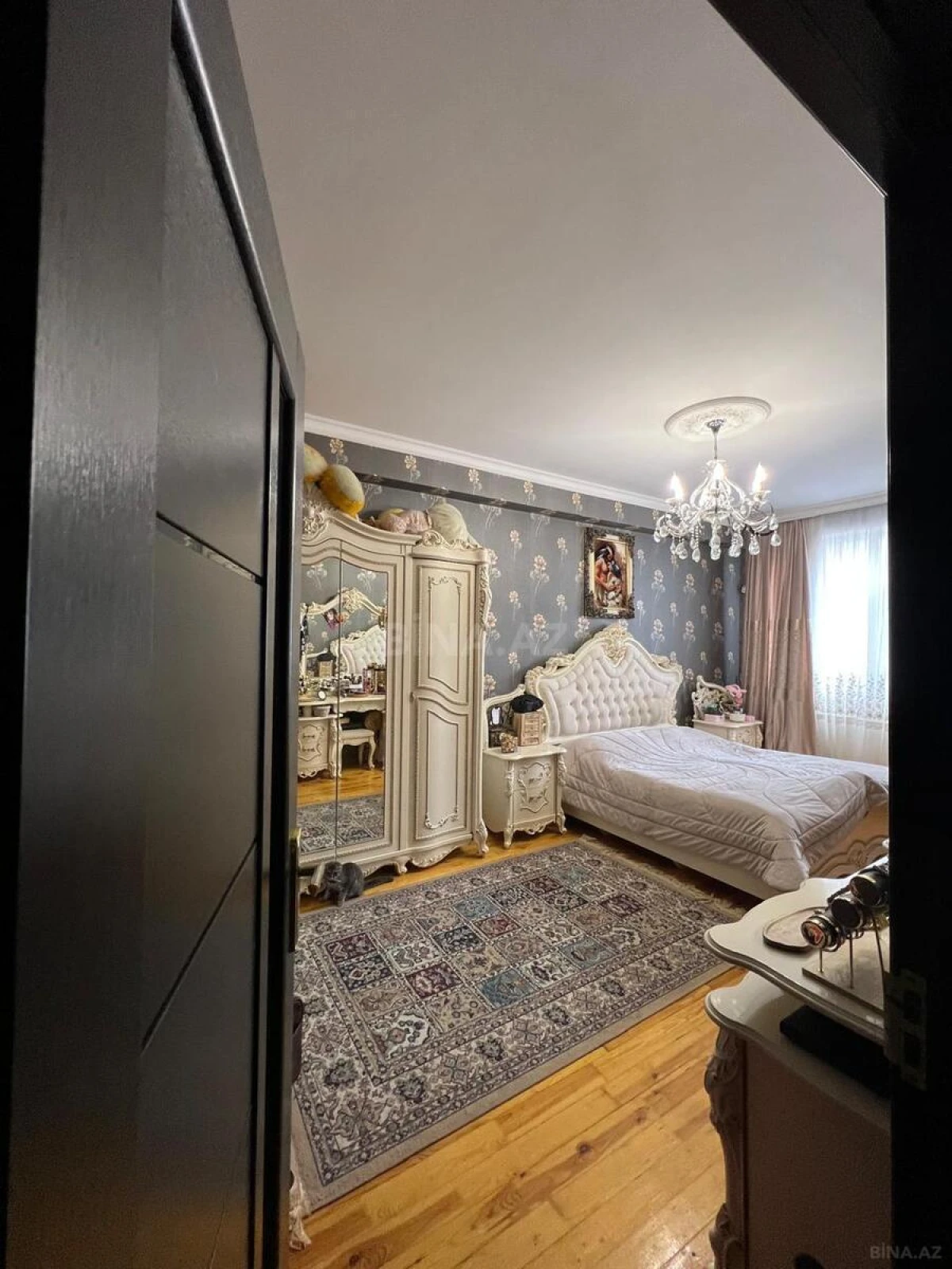 Satılır 3 otaqlı mənzil 96 m²