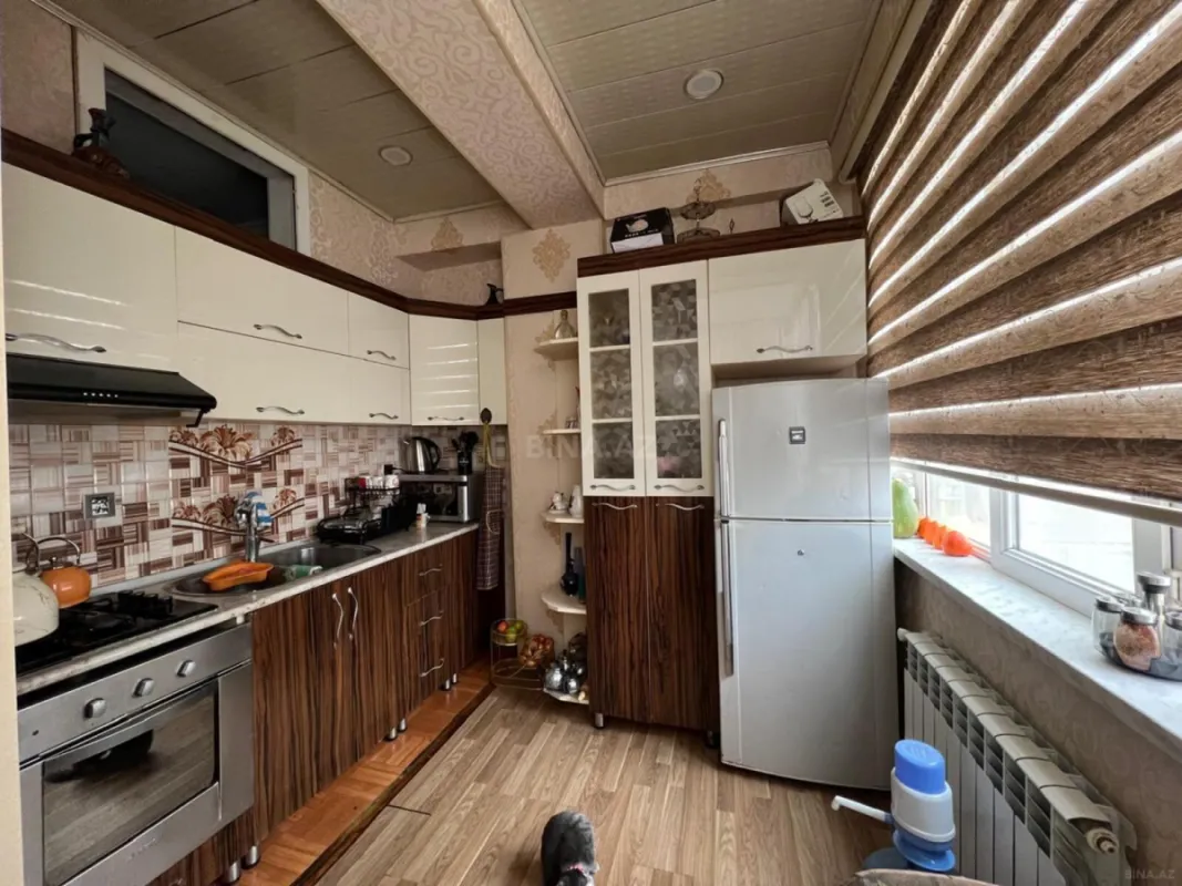 Satılır 3 otaqlı mənzil 96 m²