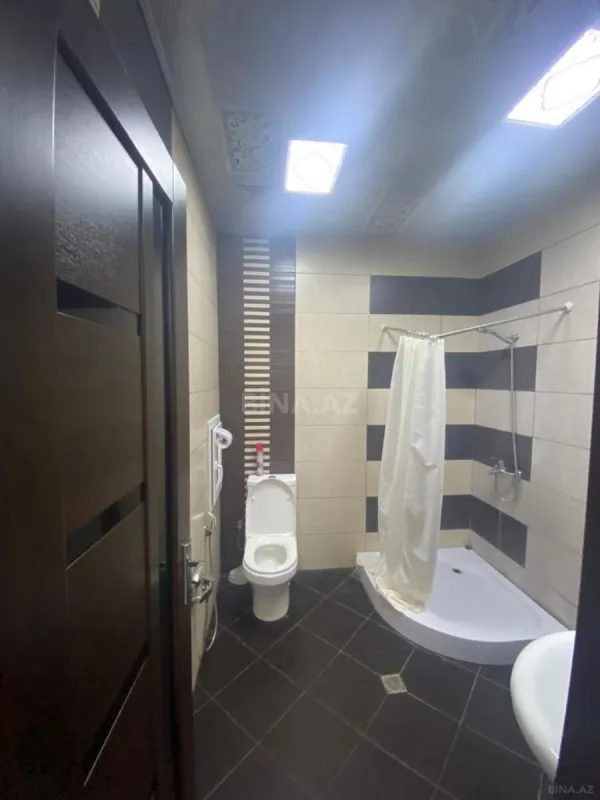 Kirayə verilir 3 otaqlı mənzil 145 m²