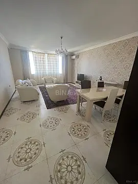 Kirayə verilir 3 otaqlı mənzil 145 m²