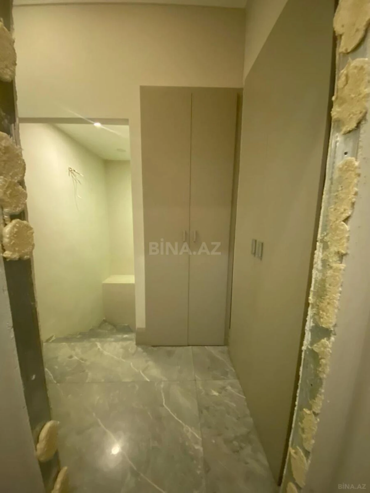 Kirayə verilir obyekt 300 m²