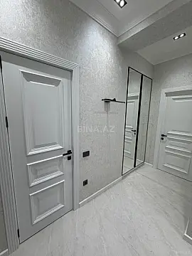 Kirayə verilir 2 otaqlı mənzil 68 m²