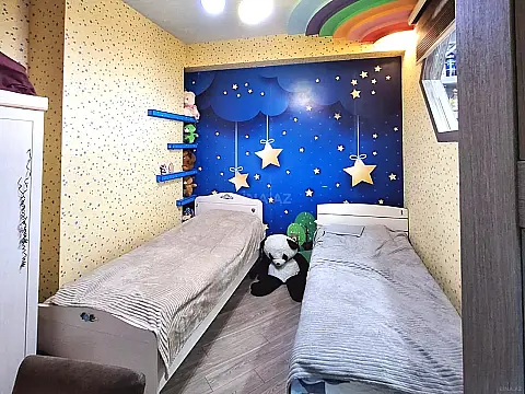 Satılır 3 otaqlı mənzil 79 m²