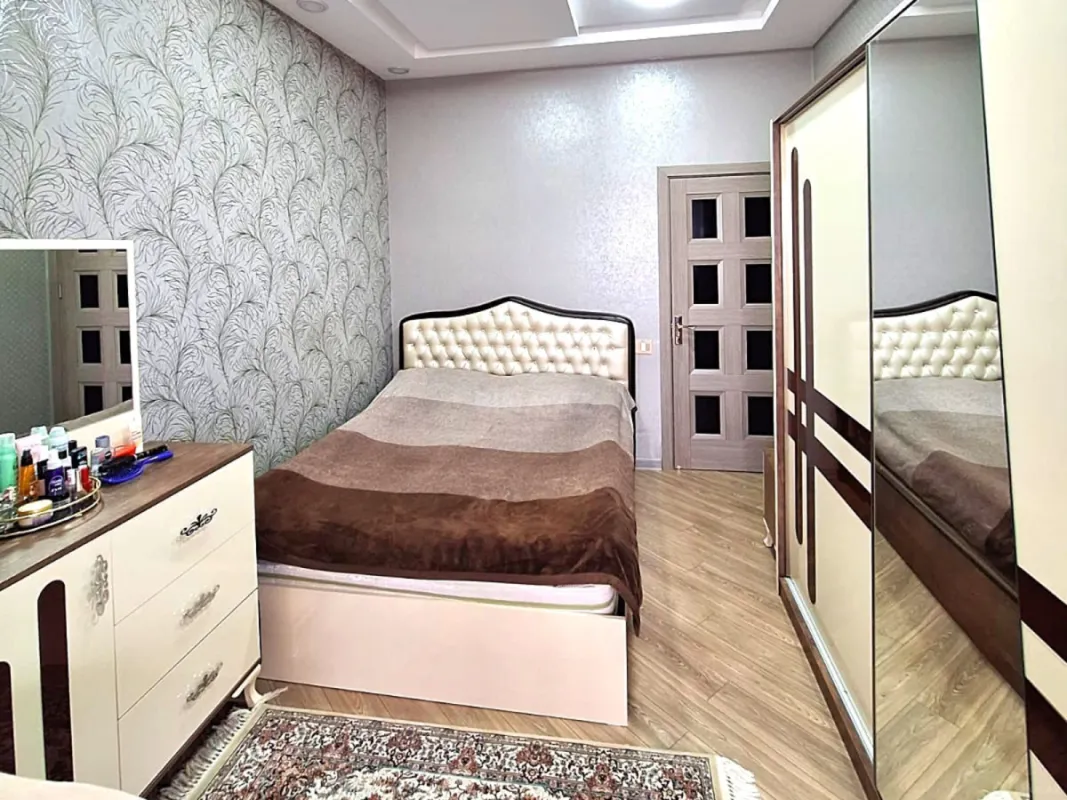 Satılır 3 otaqlı mənzil 79 m²