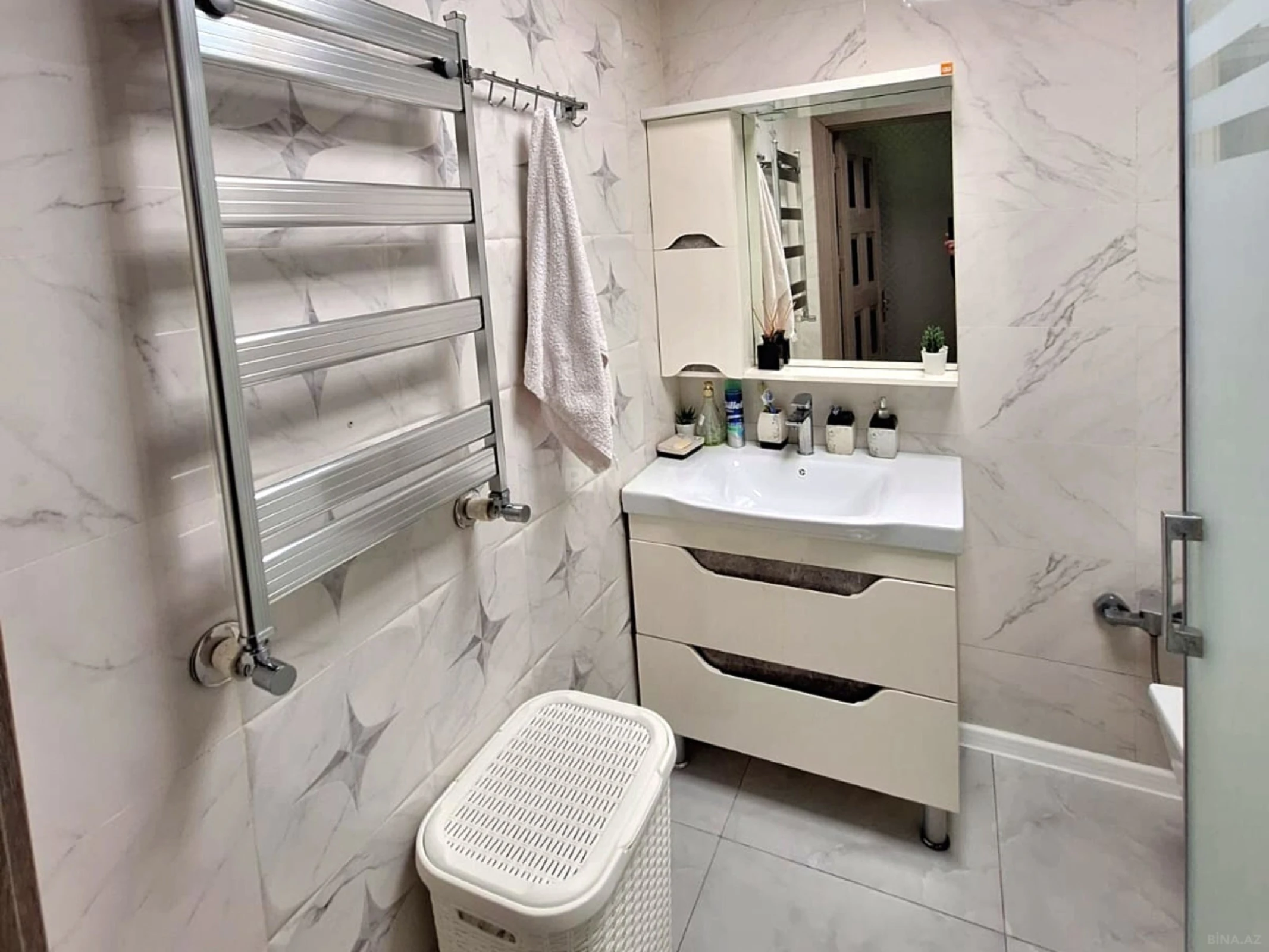 Satılır 3 otaqlı mənzil 79 m²