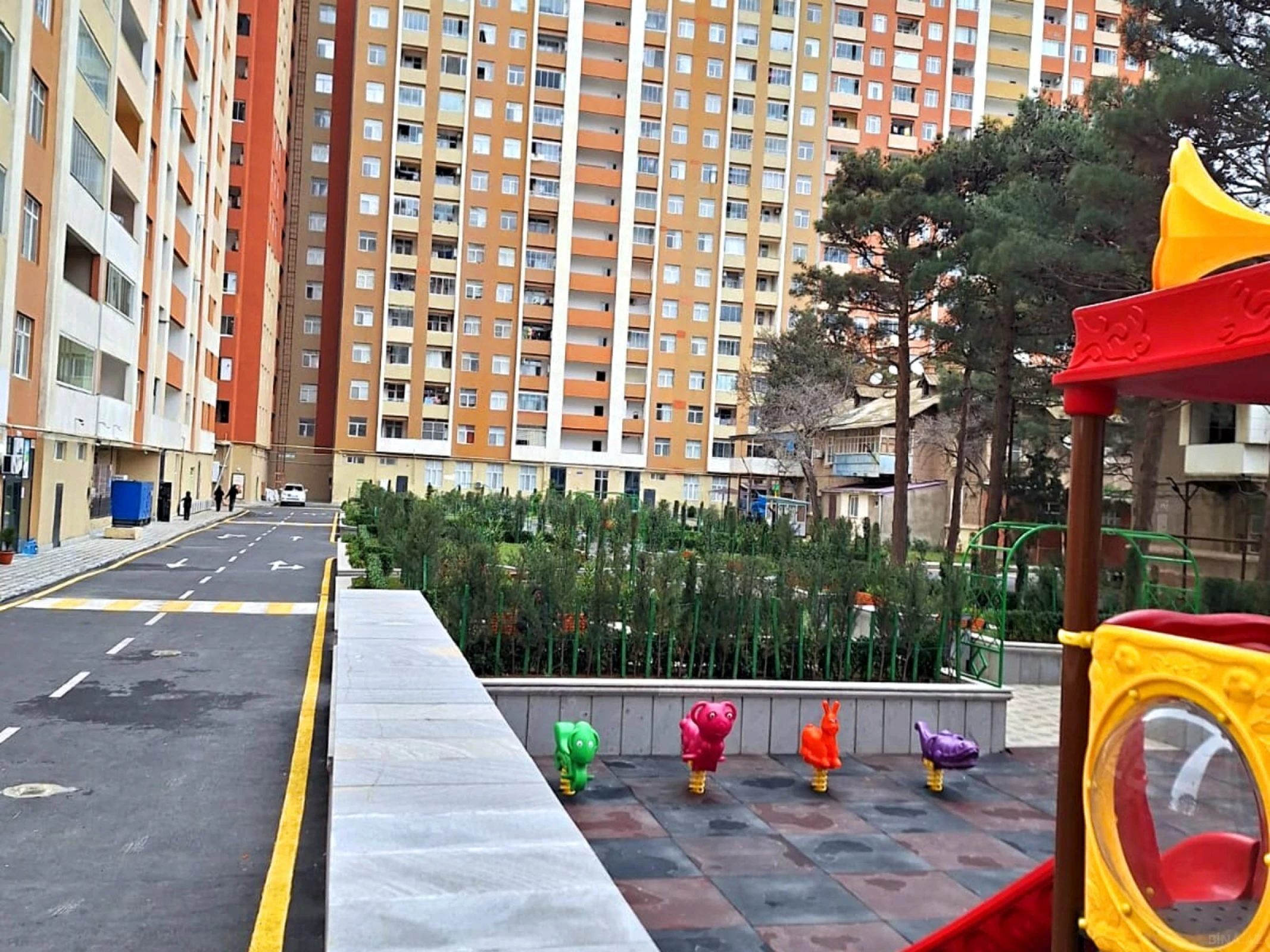 Satılır 3 otaqlı mənzil 79 m²