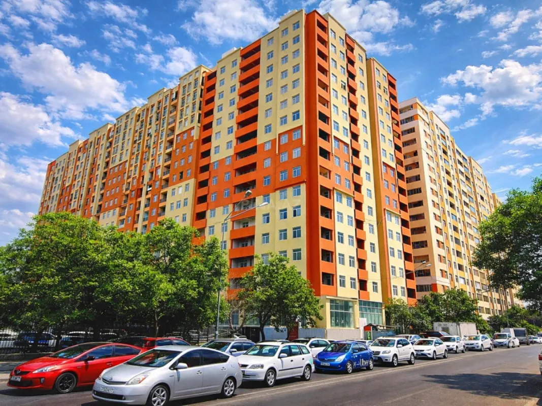 Satılır 3 otaqlı mənzil 79 m²