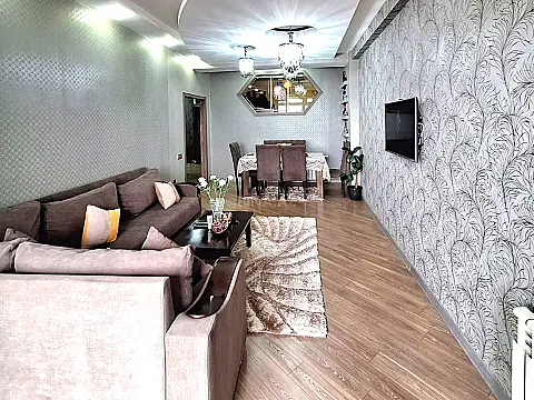 Satılır 3 otaqlı mənzil 79 m² — Bakı, Qaraçuxur 3 otaq 79.00 m²