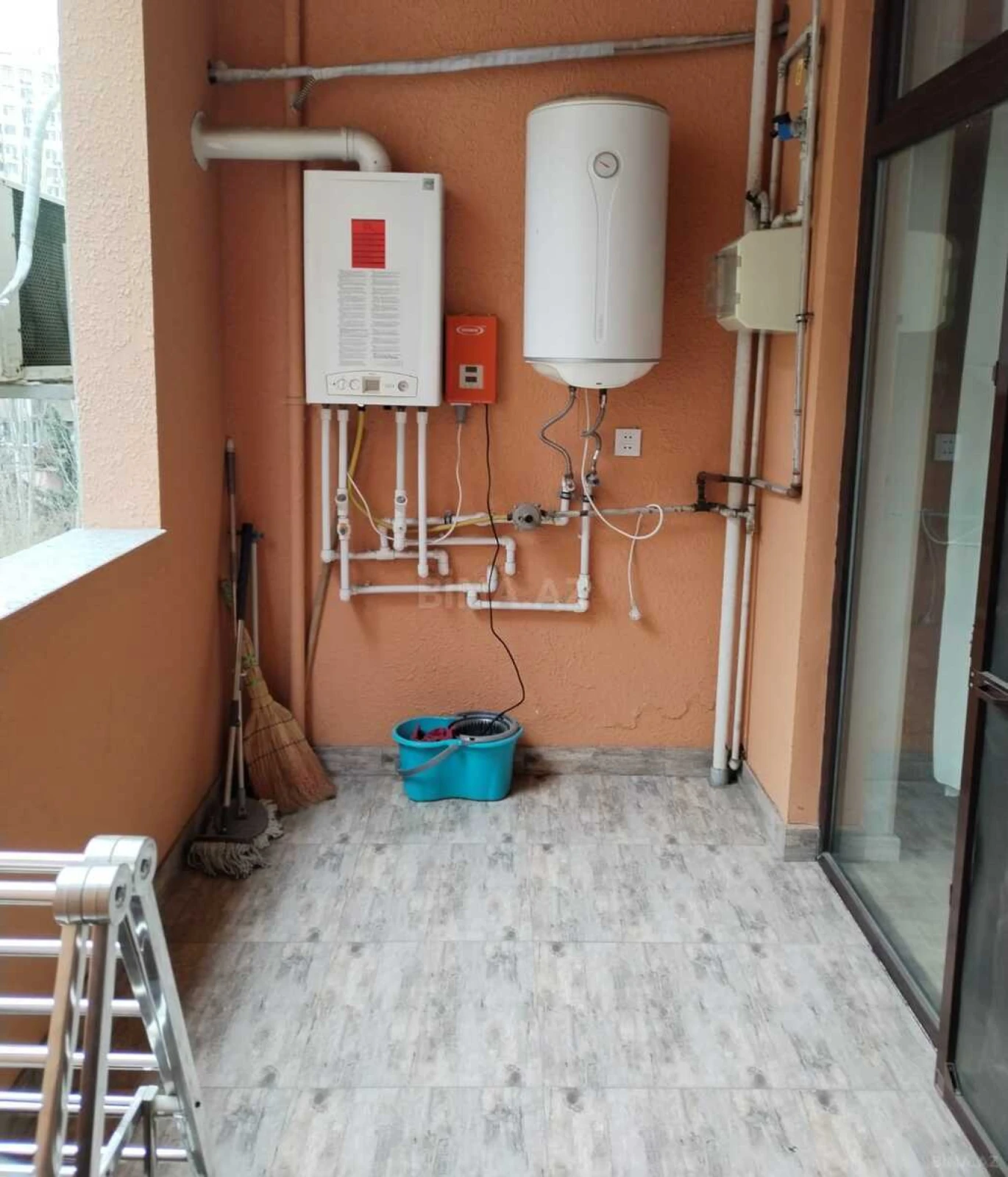 Kirayə verilir 3 otaqlı mənzil 105 m²