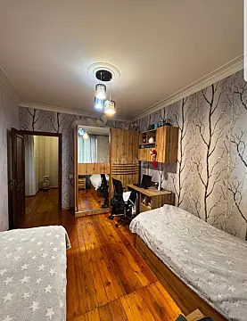 Satılır 4 otaqlı mənzil 110 m²