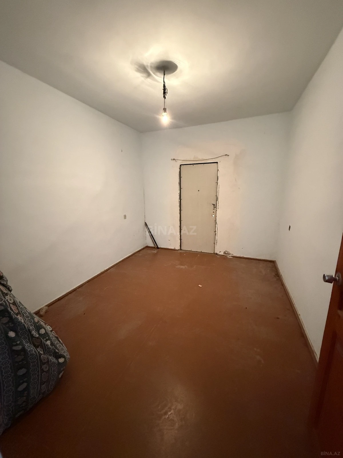 Satılır 7 otaqlı həyət evi 250 m²