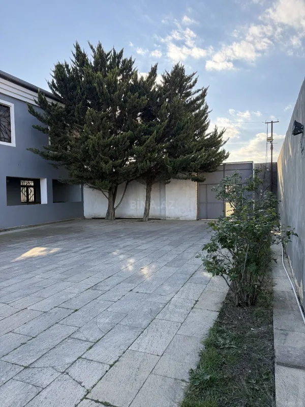 Satılır 7 otaqlı həyət evi 250 m²