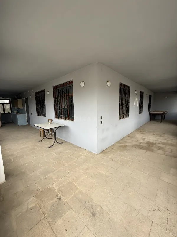 Satılır 7 otaqlı həyət evi 250 m²
