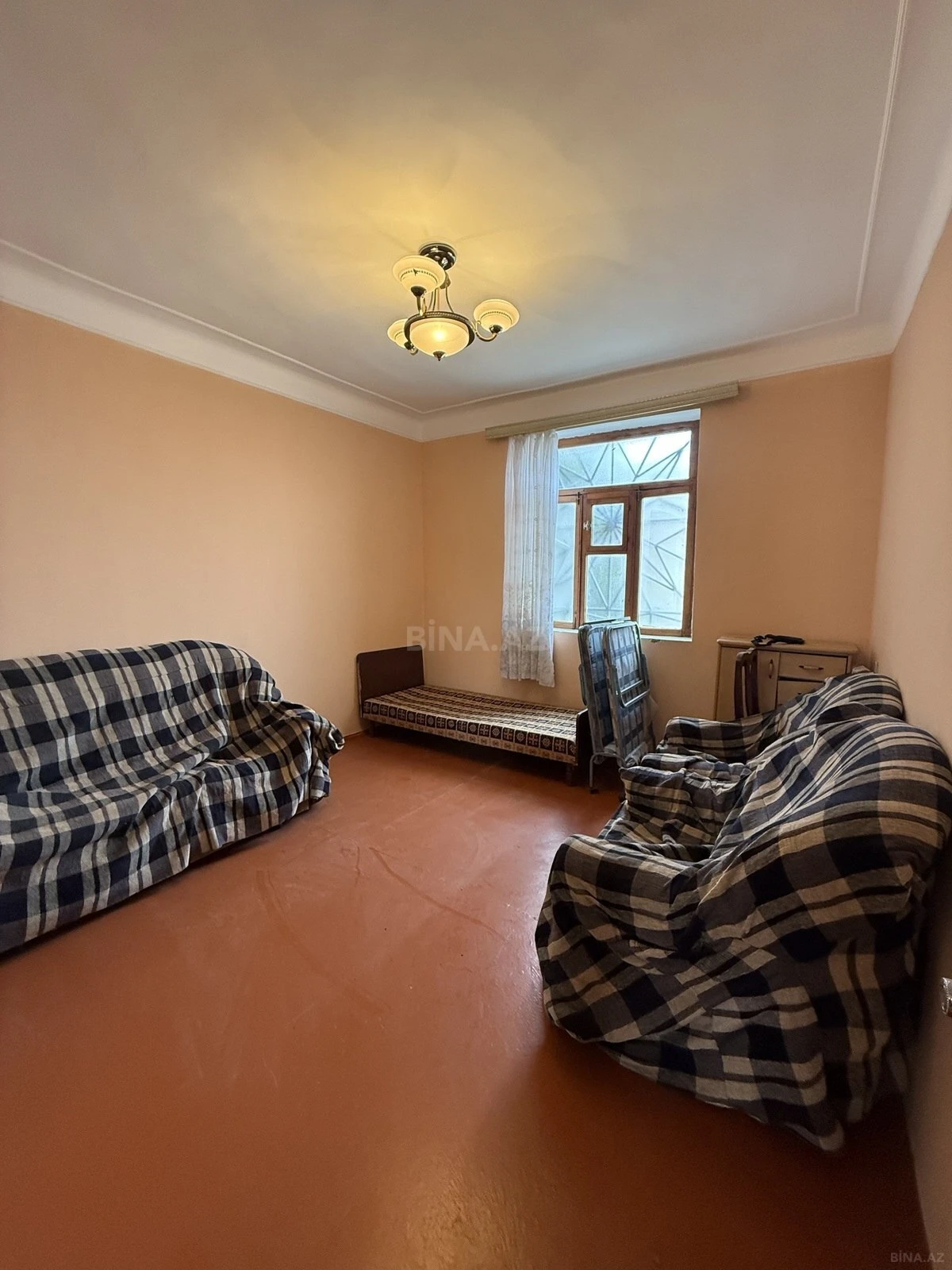 Satılır 7 otaqlı həyət evi 250 m²