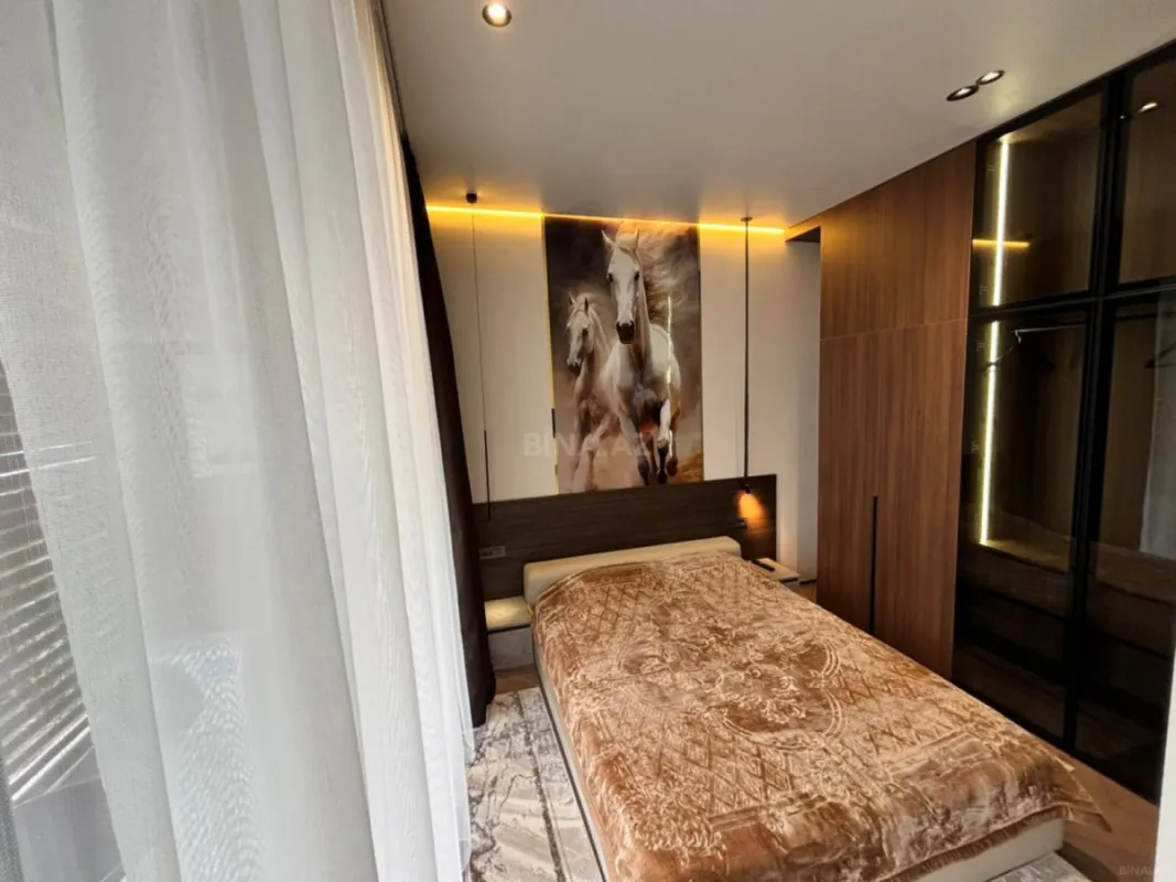 Satılır 2 otaqlı mənzil 57 m²