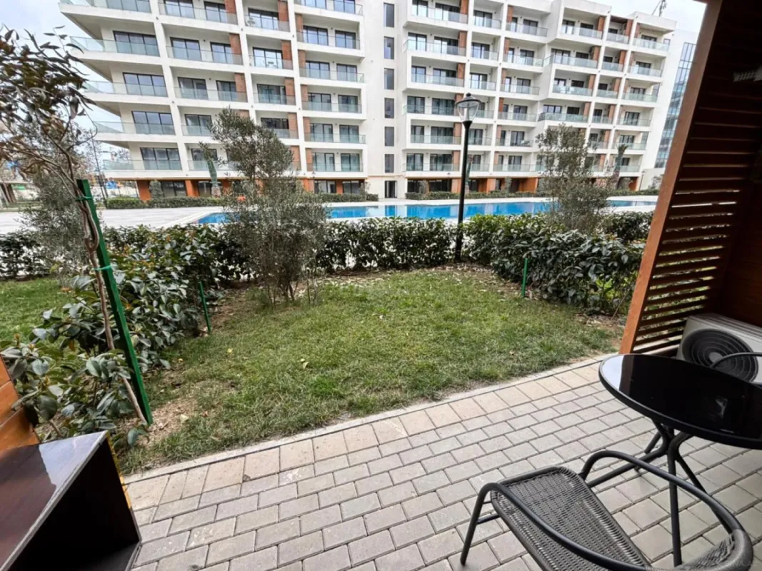 Satılır 2 otaqlı mənzil 57 m²