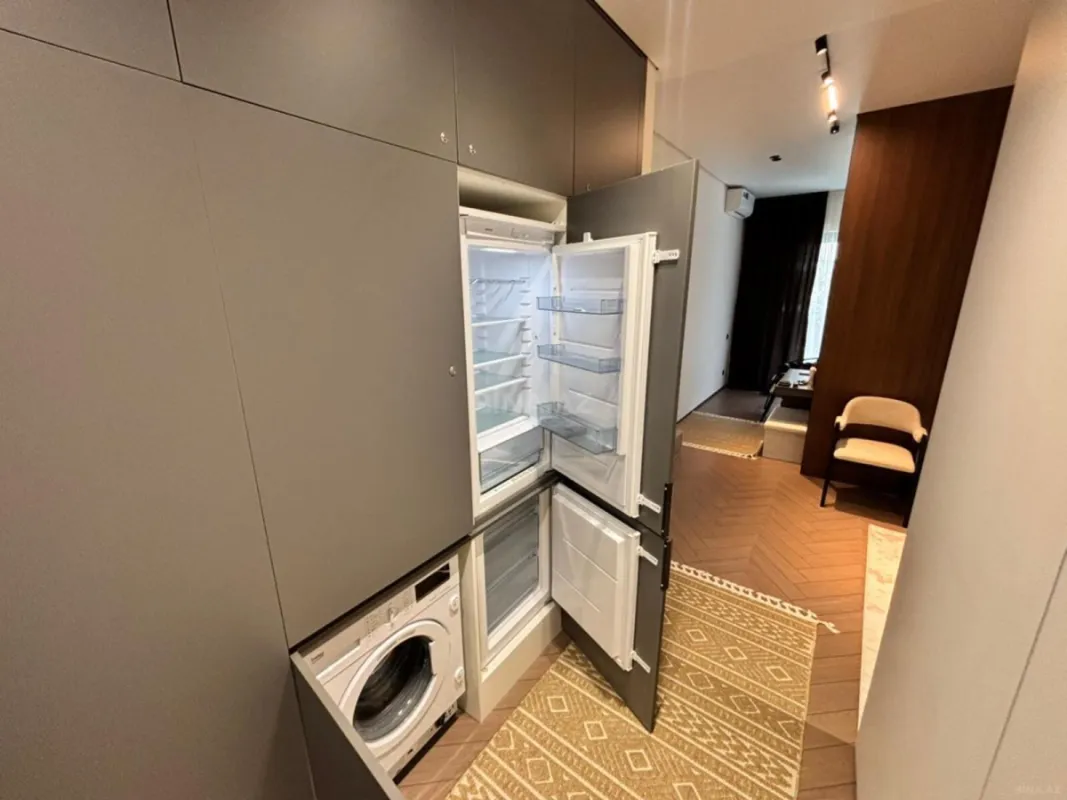 Satılır 2 otaqlı mənzil 57 m²