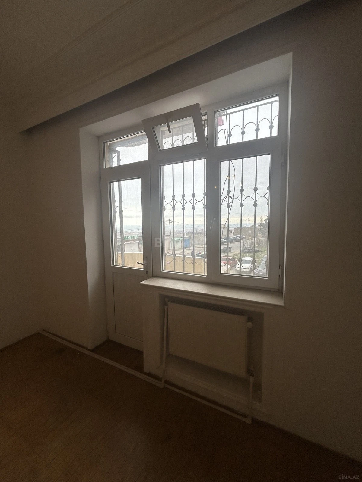 Satılır 3 otaqlı mənzil 95 m²