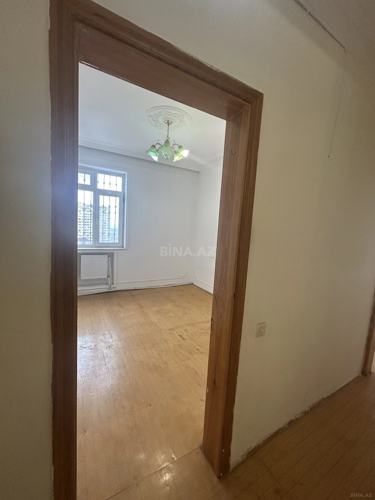 Satılır 3 otaqlı mənzil 95 m²