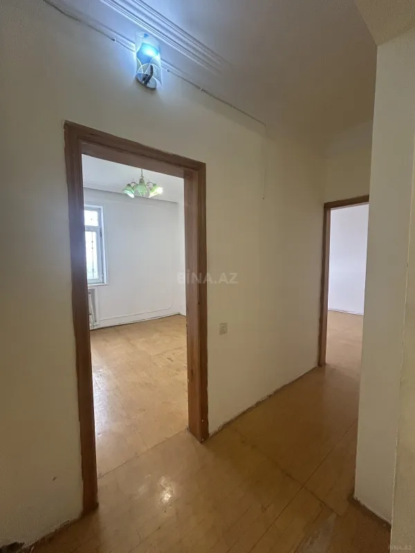 Satılır 3 otaqlı mənzil 95 m²