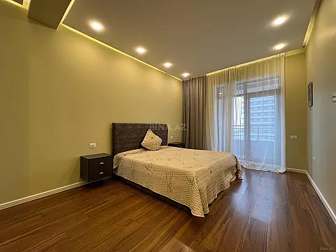 Kirayə verilir 2 otaqlı mənzil 65 m²