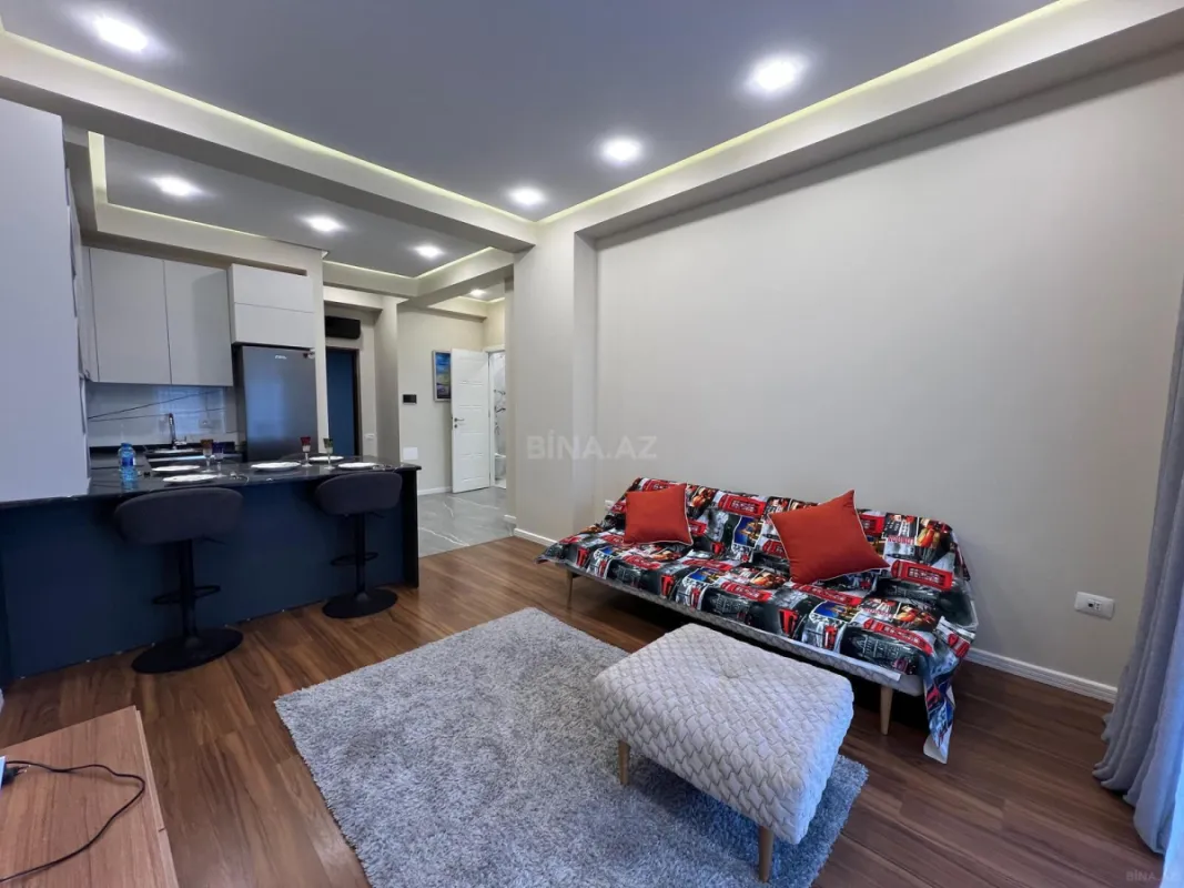 Kirayə verilir 2 otaqlı mənzil 65 m²