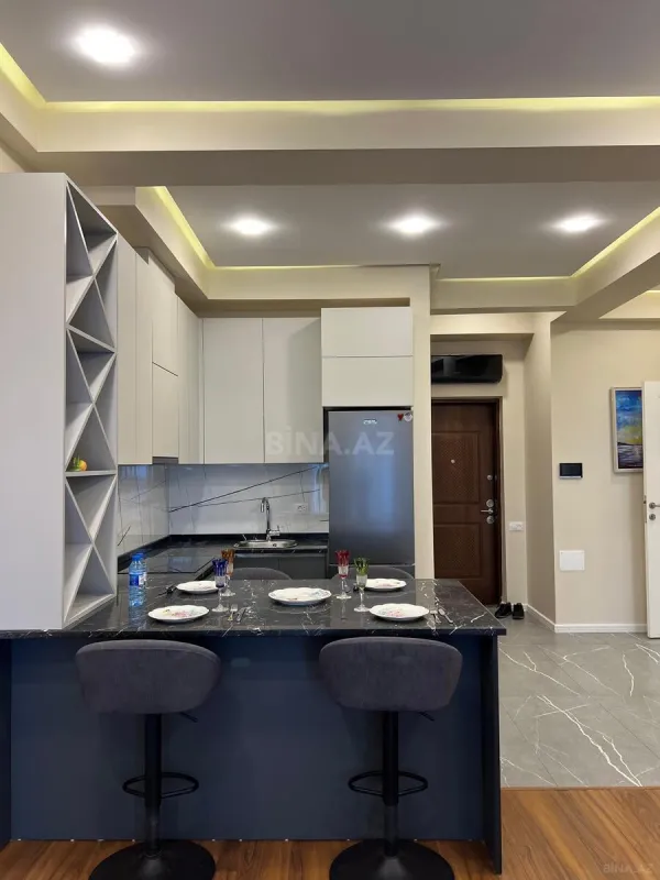 Kirayə verilir 2 otaqlı mənzil 65 m²