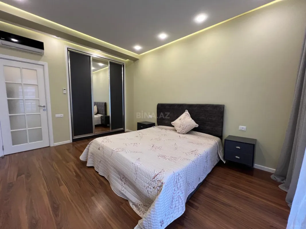 Kirayə verilir 2 otaqlı mənzil 65 m²