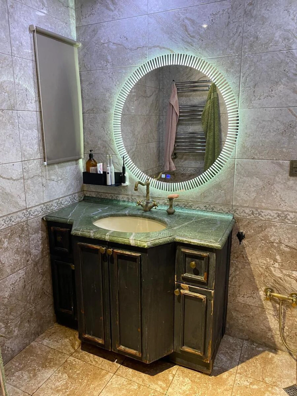 Satılır 4 otaqlı mənzil 105 m²