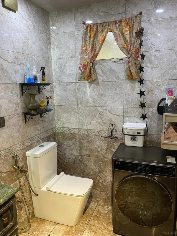 Satılır 4 otaqlı mənzil 105 m²