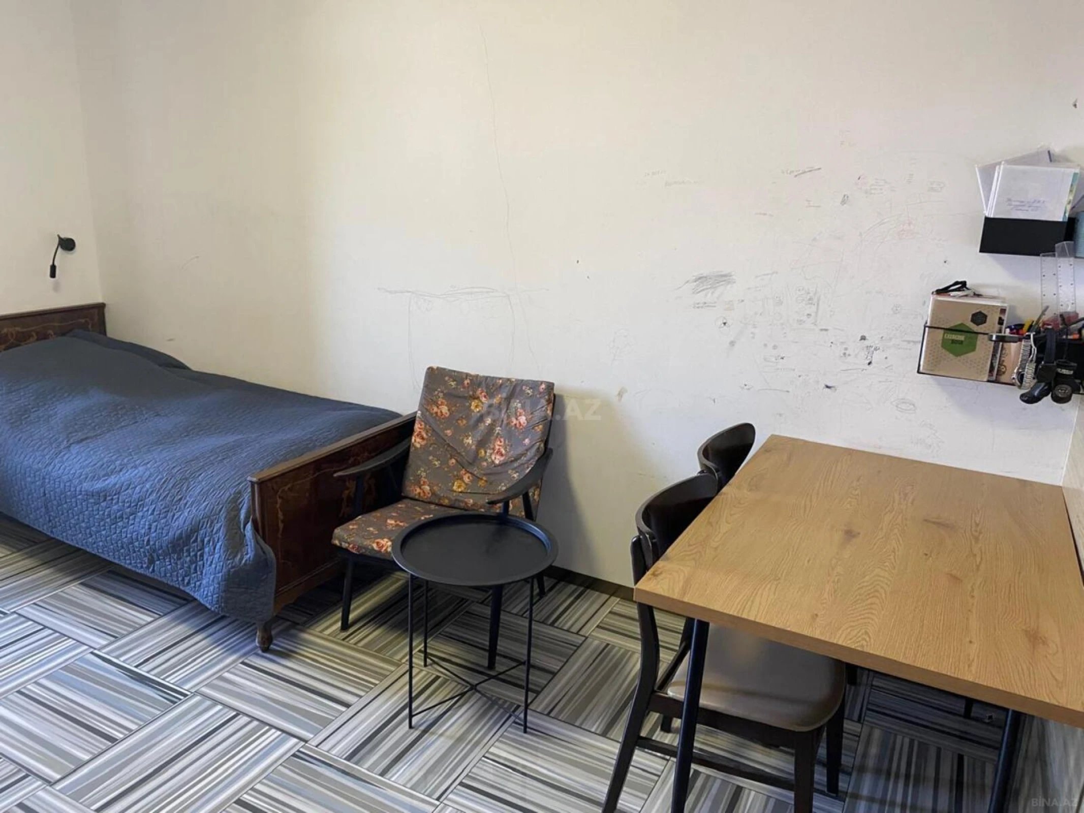 Satılır 4 otaqlı mənzil 105 m²