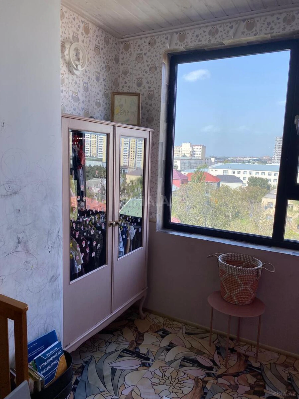Satılır 4 otaqlı mənzil 105 m²