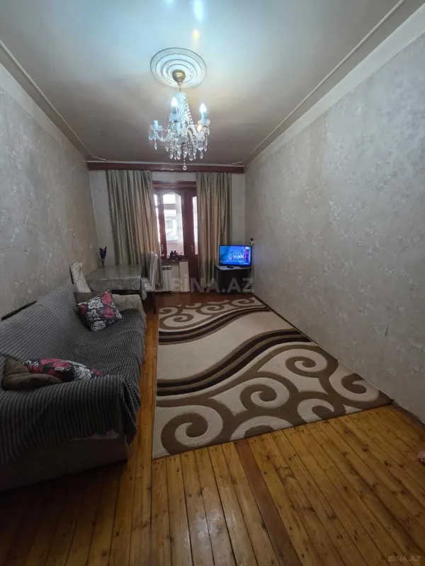 Satılır 2 otaqlı mənzil 50 m²